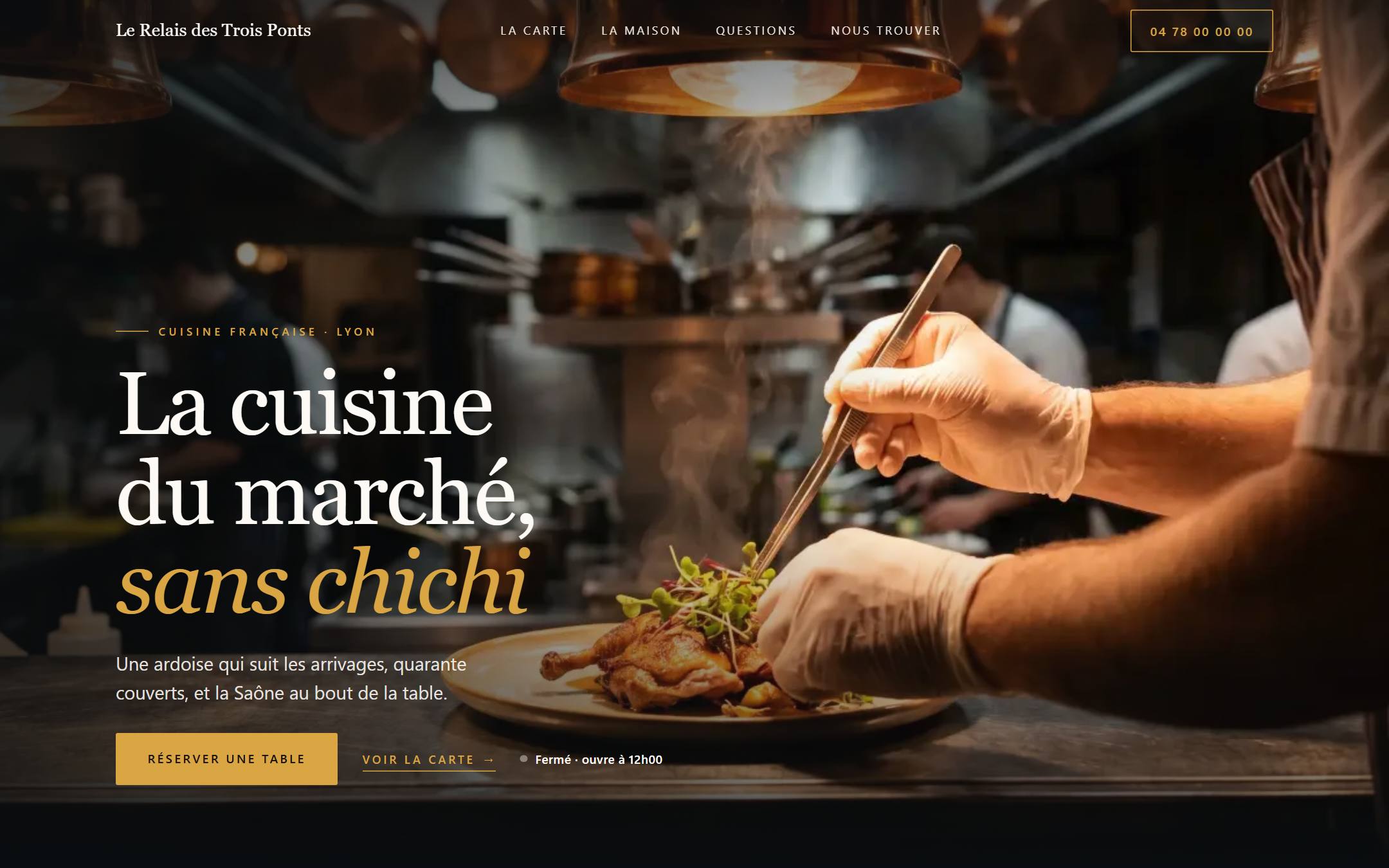 Le site La Table du Pont affiché sur un ordinateur.